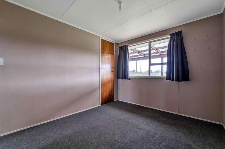 144 Victoria Road Stratford_17