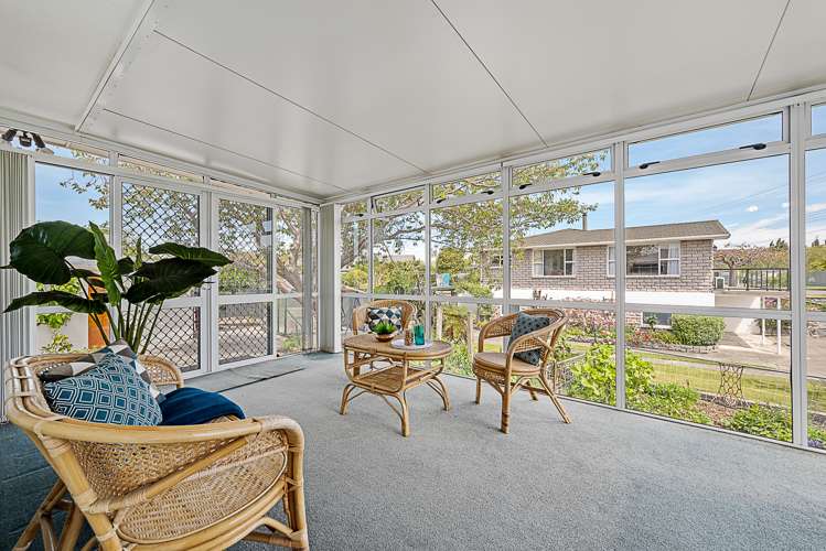 2 Ruthken Crescent Springlands_6