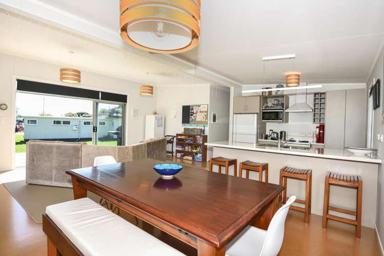 3 Mahia Heights Drive Māhia Beach_7