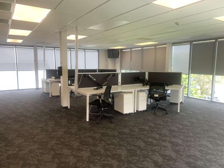 5A Armstrong Road Albany_3