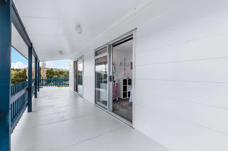 19 Tarrangower Avenue Taumarunui_16