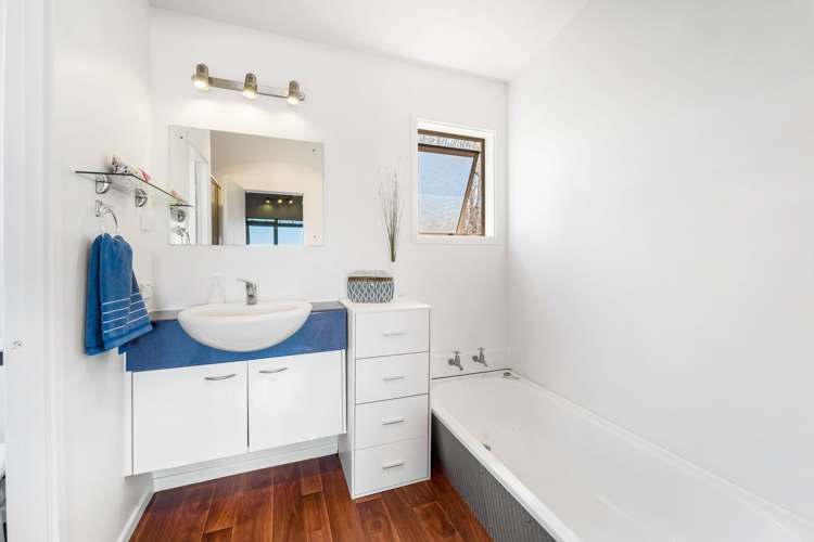 57a Mera Road Algies Bay_13