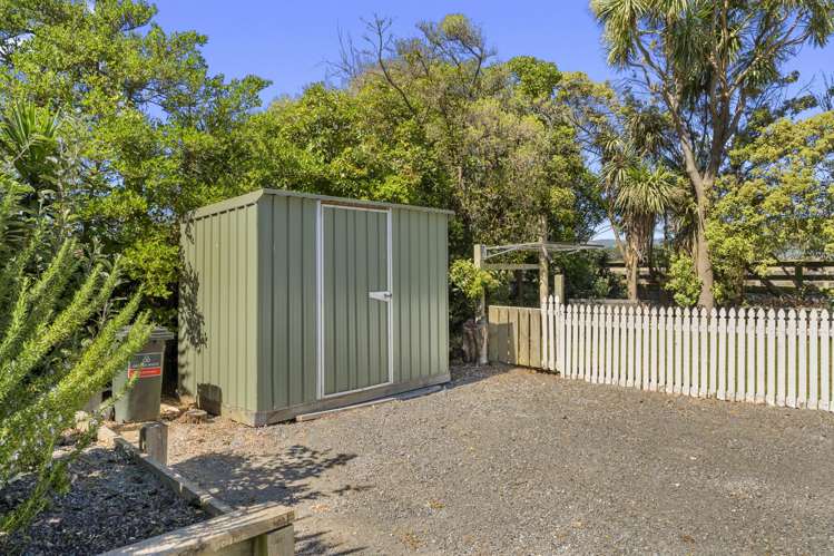 55 Atkinson Avenue Otaki Beach_9