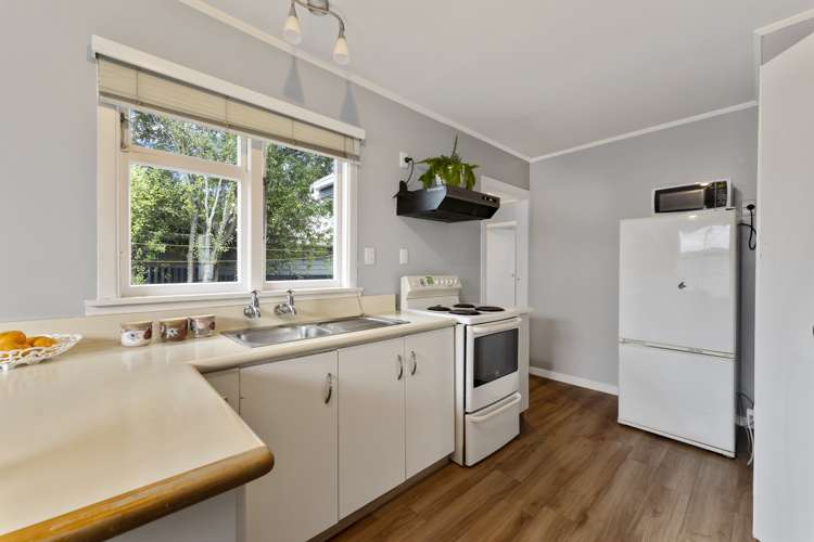 2 Reginald Street Burwood_9