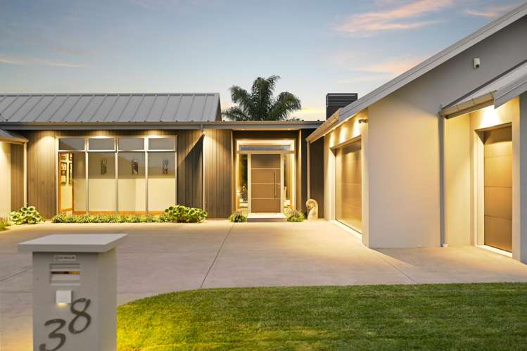 38 Baxter Michael Crescent Cambridge_7