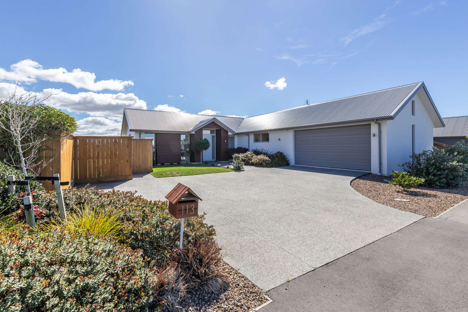 113 Southfield Drive Lincoln_0