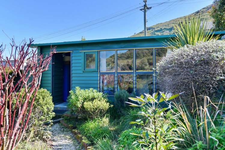 4 Somes Road Lyttelton_17