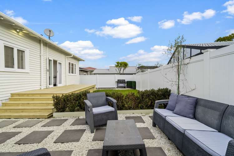 1601 Great North Road Waterview_18