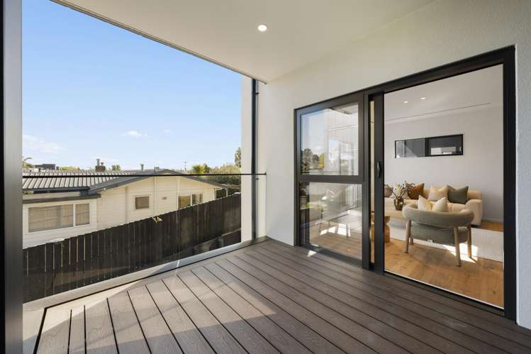 21 Northumberland Avenue Hauraki_32