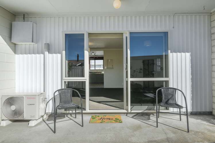 2/44 Rogers Street Blenheim Central_15