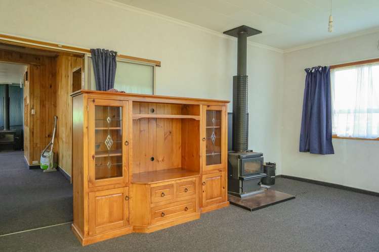 1 Ross Street Dunollie_15