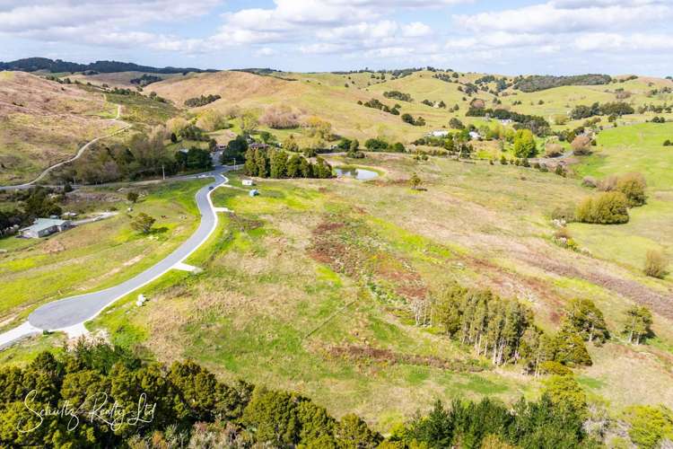 Whakapirau Road Maungaturoto_10