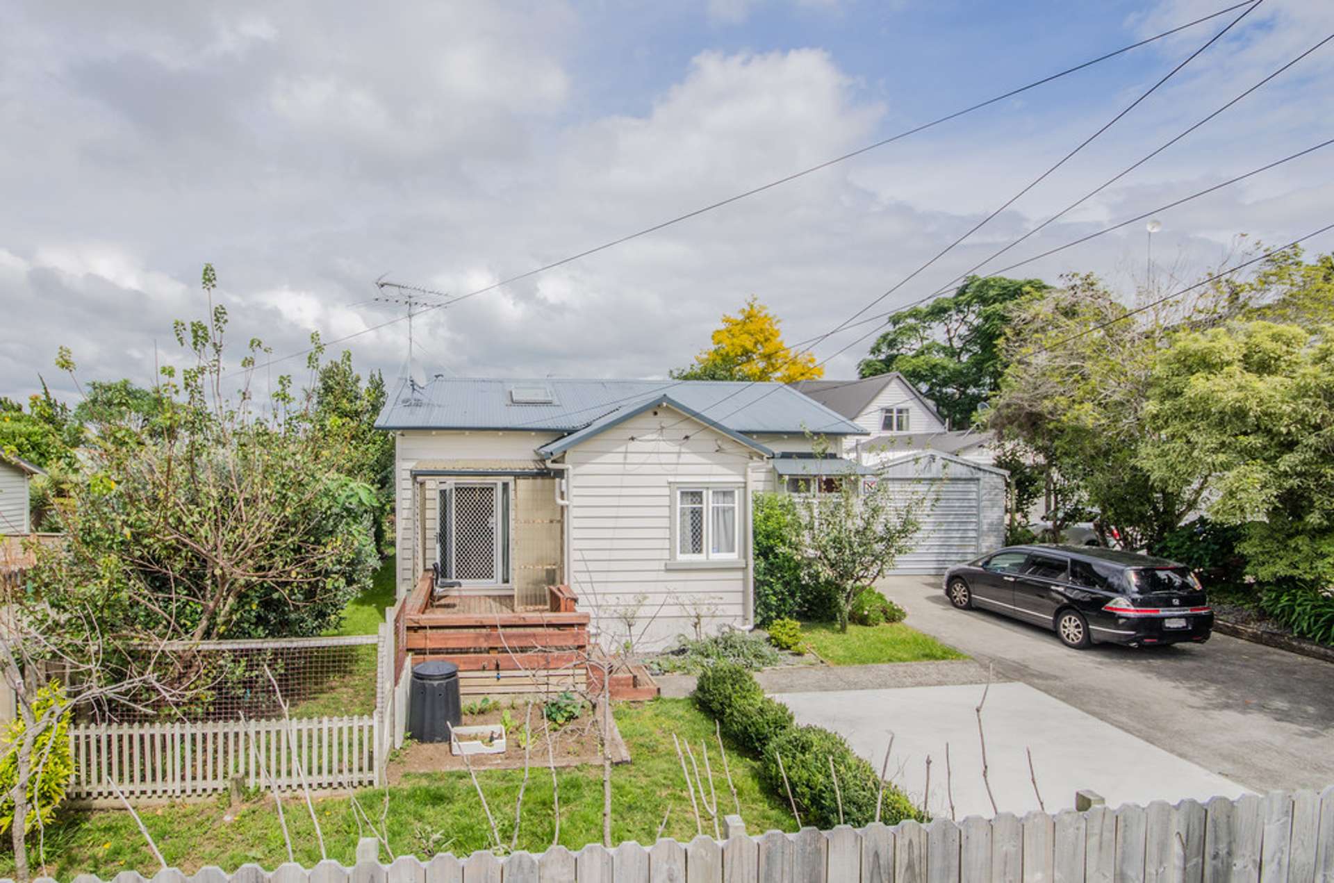 1/8 Waimana Road Conifer Grove_0