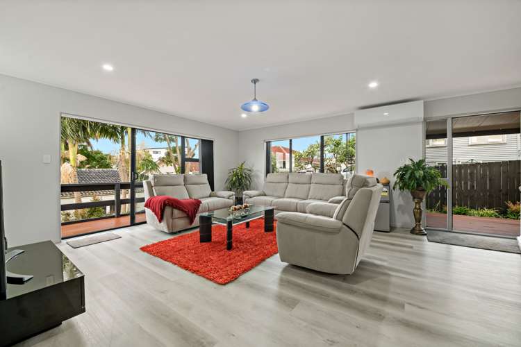 2/7 Duke Street Papakura_7