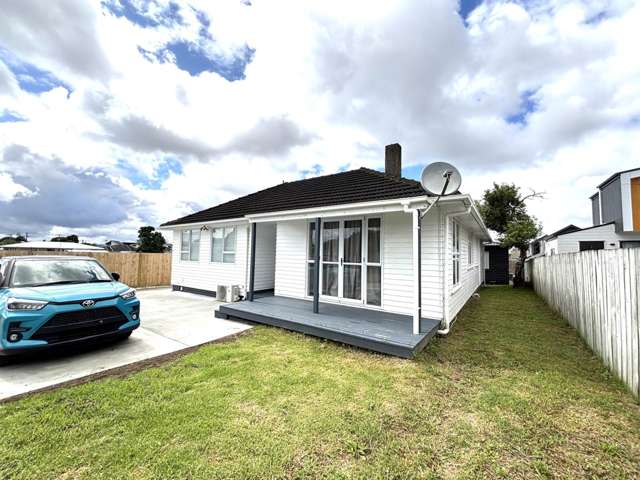 8 Peace Avenue Mt Wellington_2