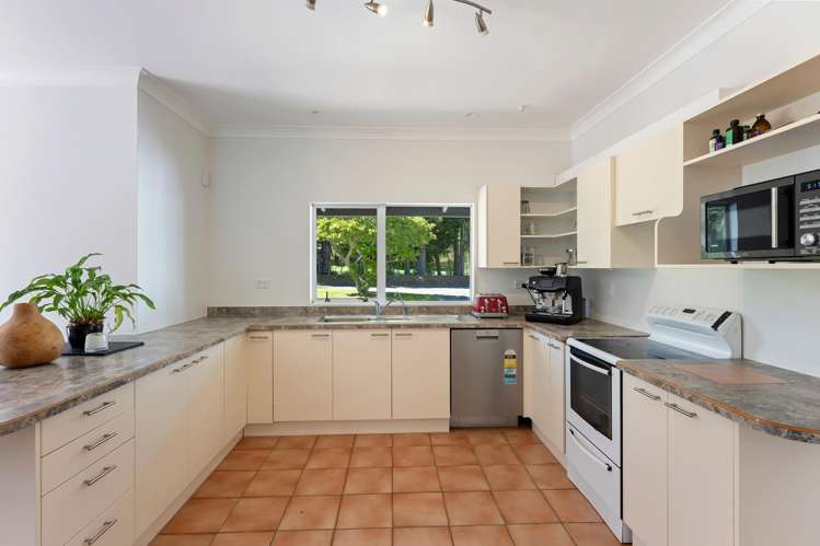 73 Greenwood Boulevard Otaki_6