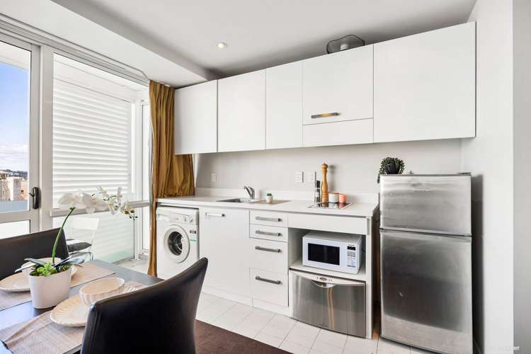 1115/10 Waterloo Quadrant Auckland Central_2