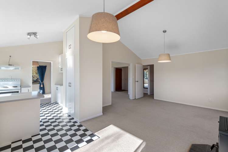 2 Judena Place Pukete_5