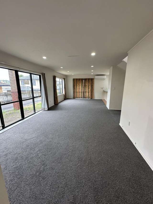 2/286 Richardson Road Mount Roskill_2