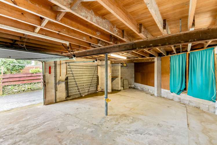 10 Ted William Street New Windsor_15