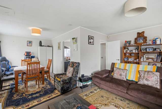 4 Anglers Way Wattle Downs_4