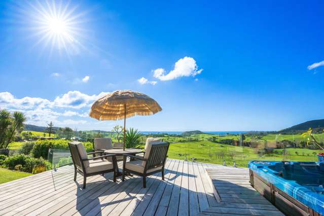The Hamptons & Rammed Earth Collection