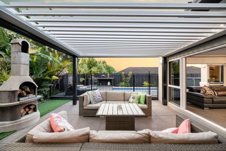 8 Caldera Close Pyes Pa_8