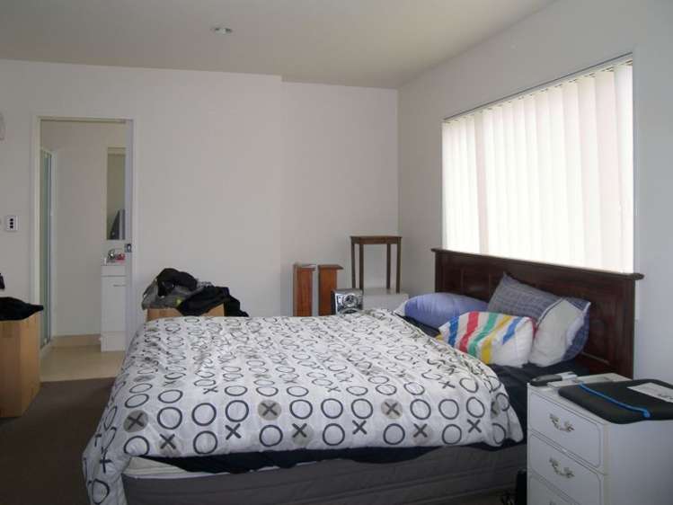 42 Keri Vista Rise Papakura_11