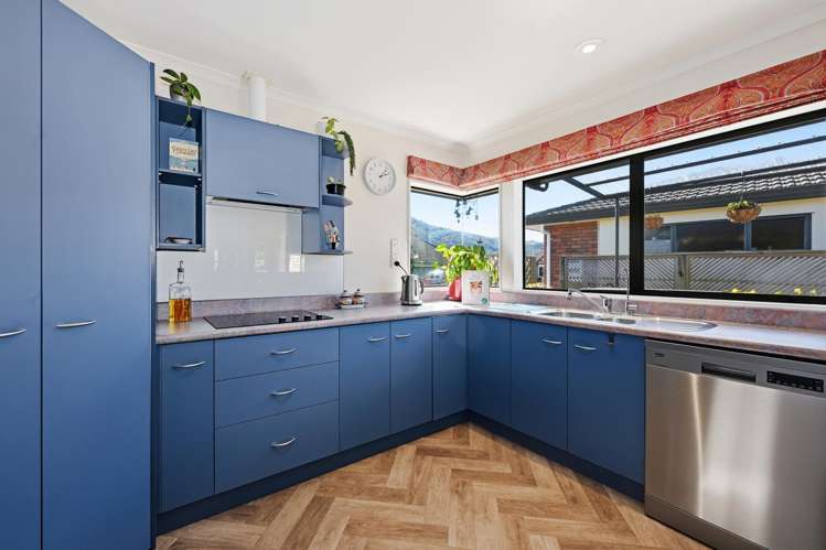 53 Tawavale Street Pukehangi_6