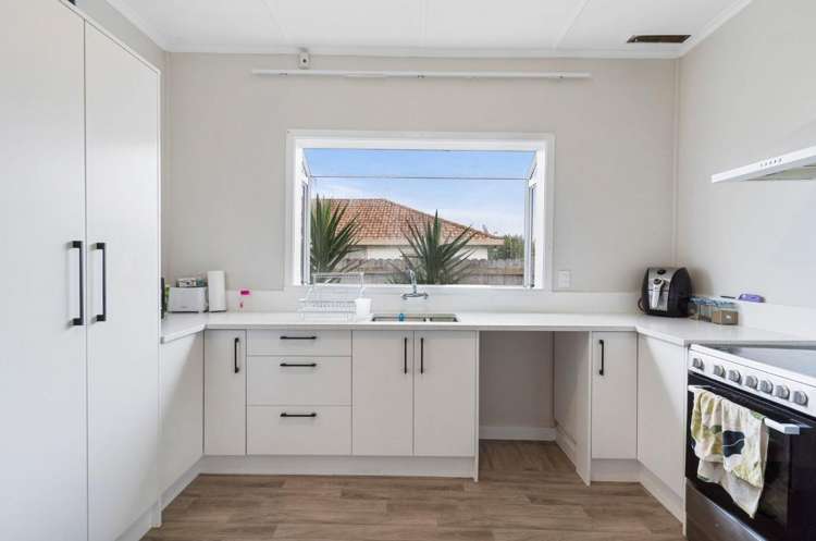 108 Manuroa Road, Takanini_4