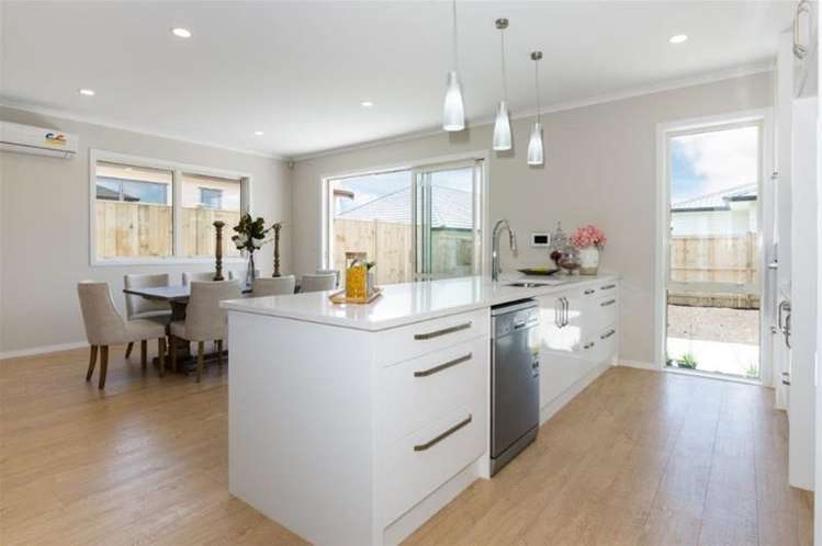 11 Paso Fino Crescent Karaka_5