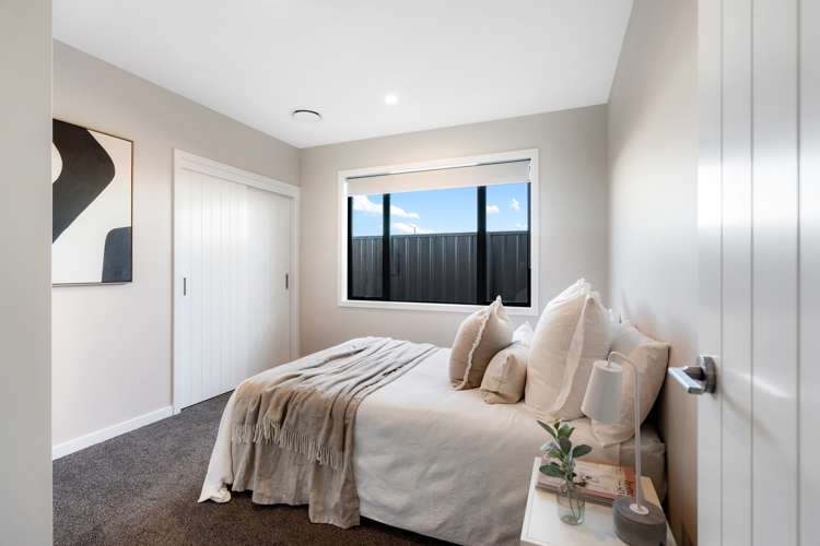 7/102 Eriksen Road Te Awa_13