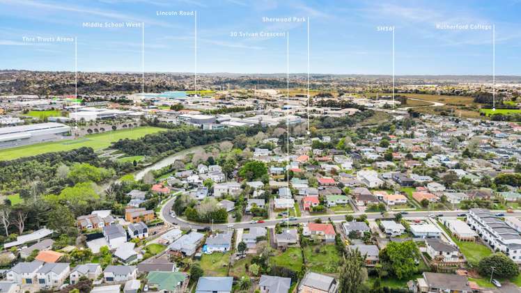 30 Sylvan Crescent Te Atatu South_26