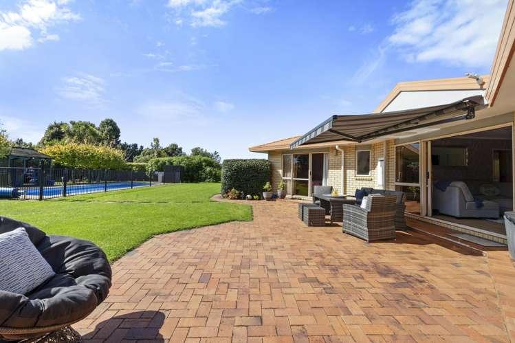 63 McGiven Drive Ridgewood_16