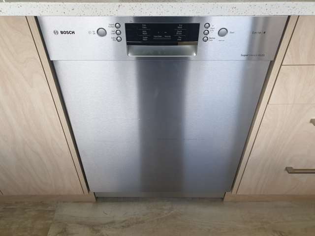 27 Karearea Avenue Kenepuru_3