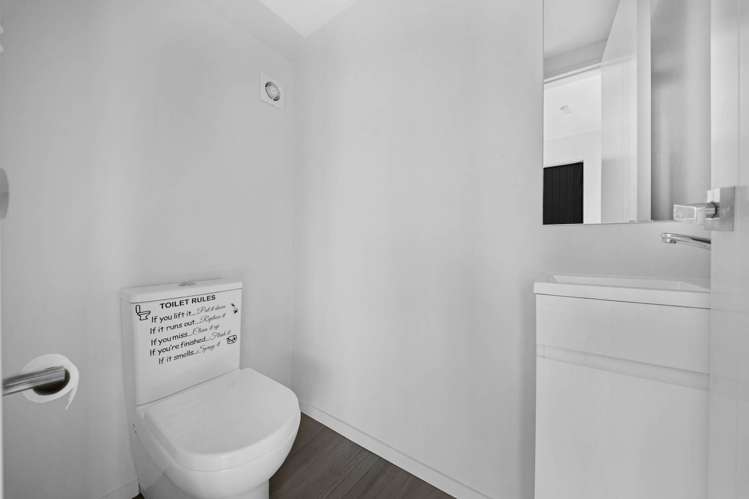 1/15 Rush Place Mangere_10