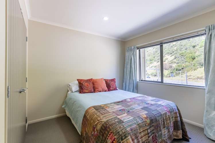 5/8 Wellington Road Paekakariki_9