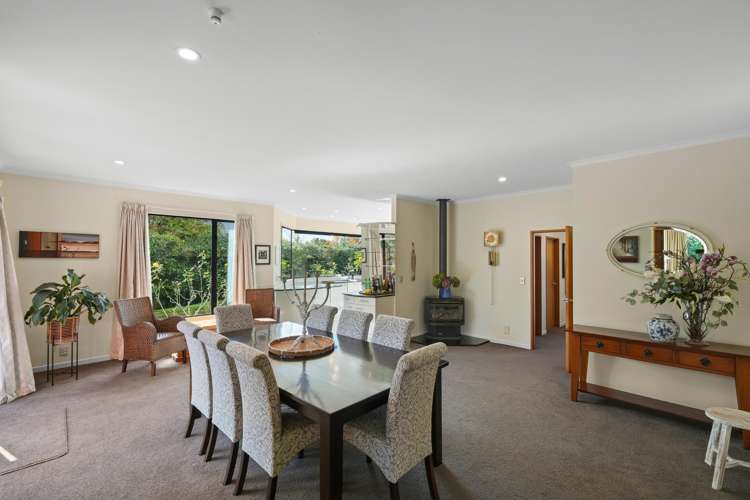 14 Regents Park Drive Casebrook_7