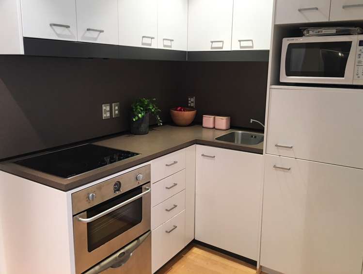 6J/32 Eden Crescent_0