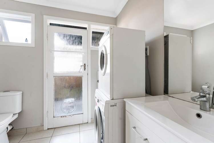 36 Valley View Road Glenfield_15