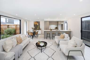 2/143 Cranford Street_3