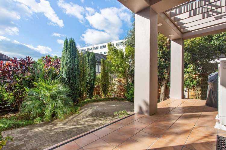 3/24A Claude Road 1662_15