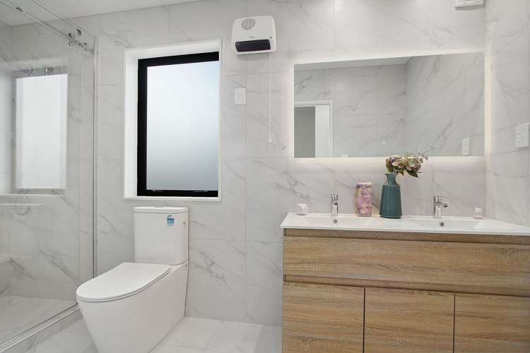 8C Daniel Avenue Mangere East_8