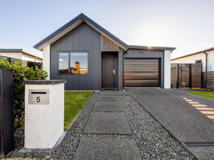 5 Gosset Avenue Chartwell_18