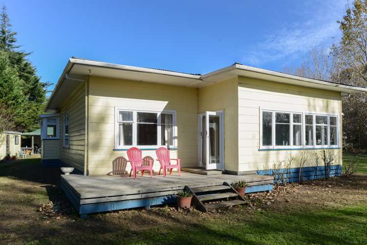 8b Knorp Street Otane_1