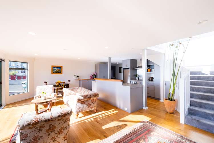 2 North Terrace Westshore_10