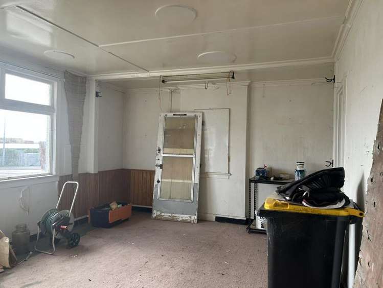 298 Gore Street Bluff_10