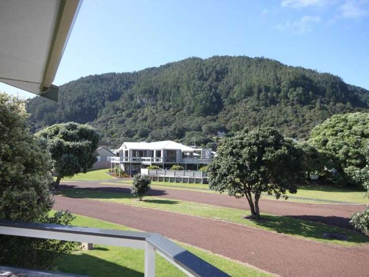 15 Mountain Vista Place Pauanui_2