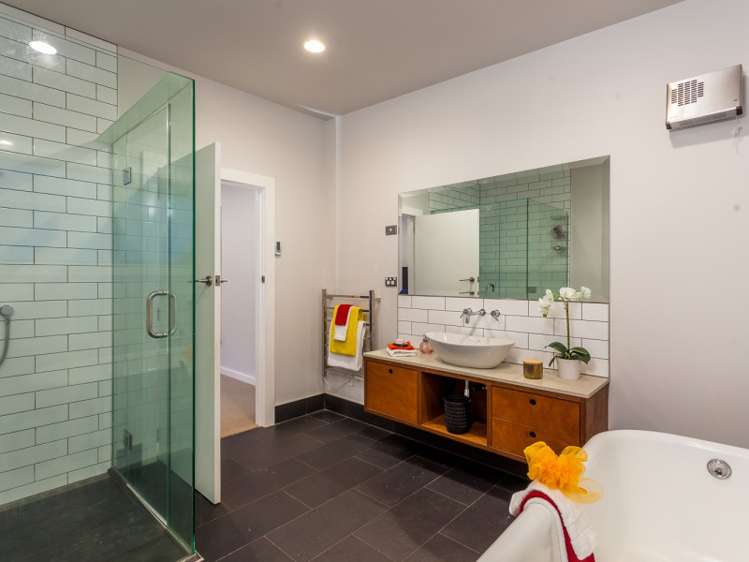 60 Sylvan Valley Avenue Titirangi_15