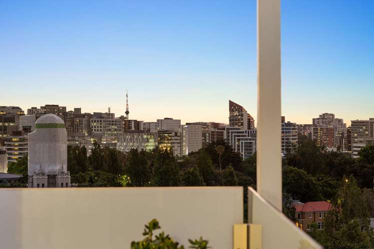 2203/10 Waterloo Quadrant Auckland Central_18